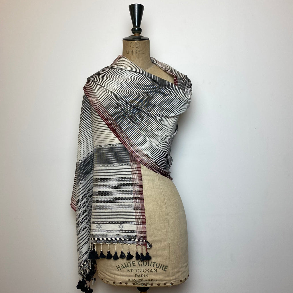 Bhujodi Striped Cotton Stole: Black and White