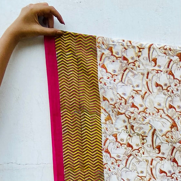 Holy Cow Wrap: White and Red