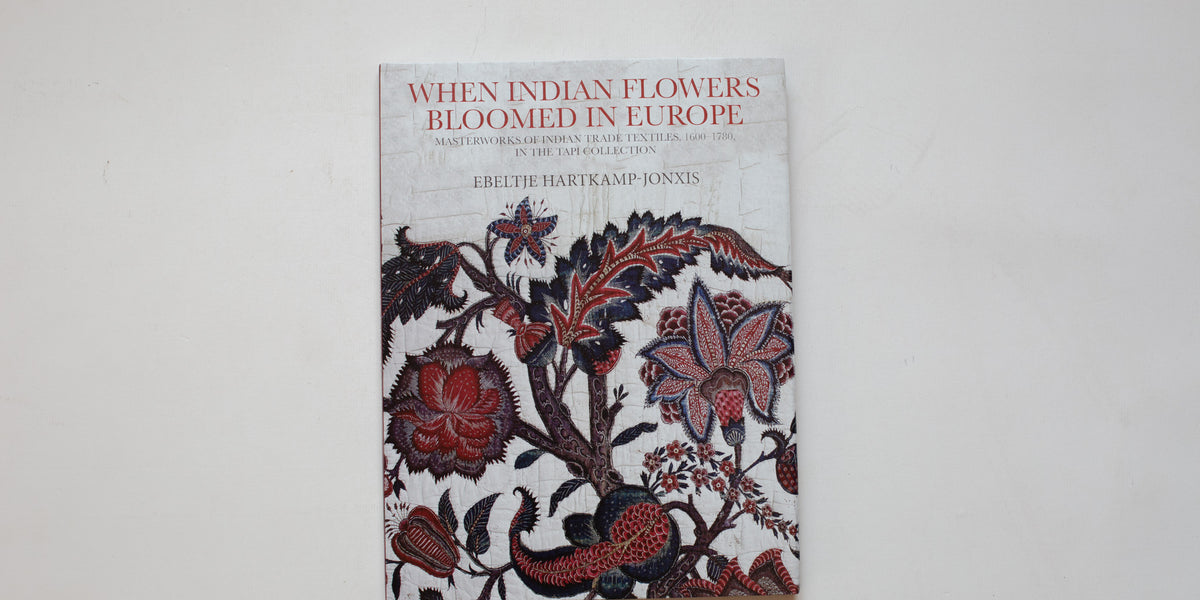 洋書 Textiles and Ornaments of India 洋書 Textiles and Ornaments of India TEXTILES AND ORNAMENTS OF