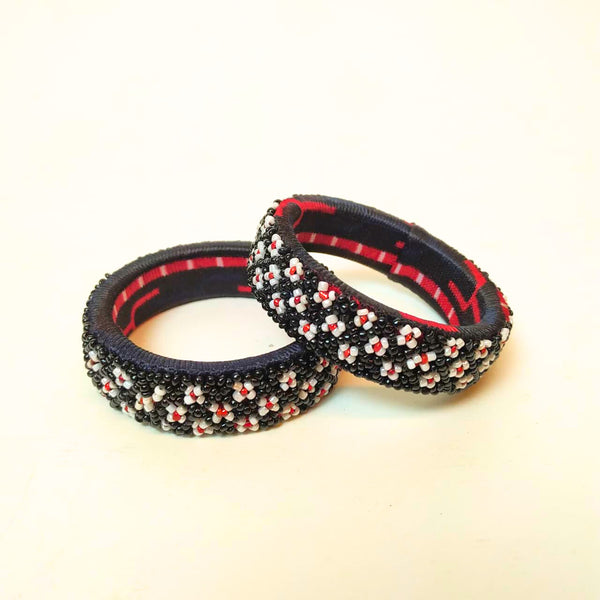 Pair of Beaded Bangles: Black and White (Set of 2)