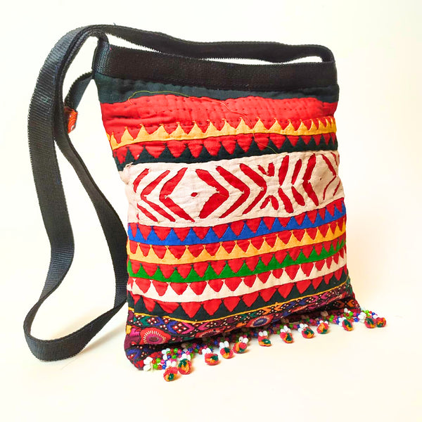 Applique Beaded Bag: Multicolour