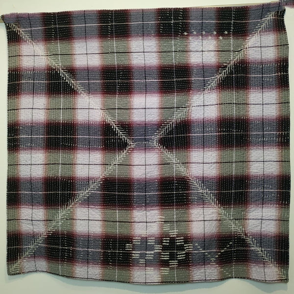 Small Patched and Embroidered Kavandi Baby Quilt: Mutlicolour