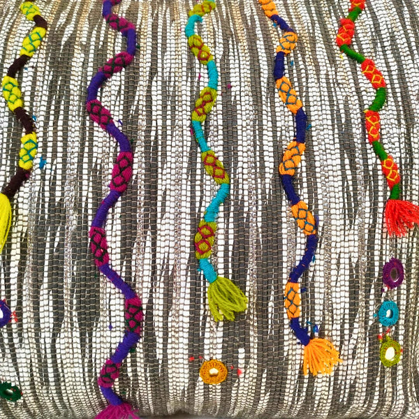 Vintage Embroidery Shoulder Bag: Multicolour