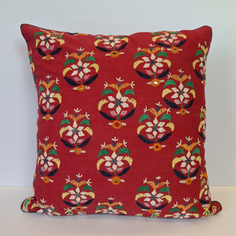 Cushion cover Embroidered