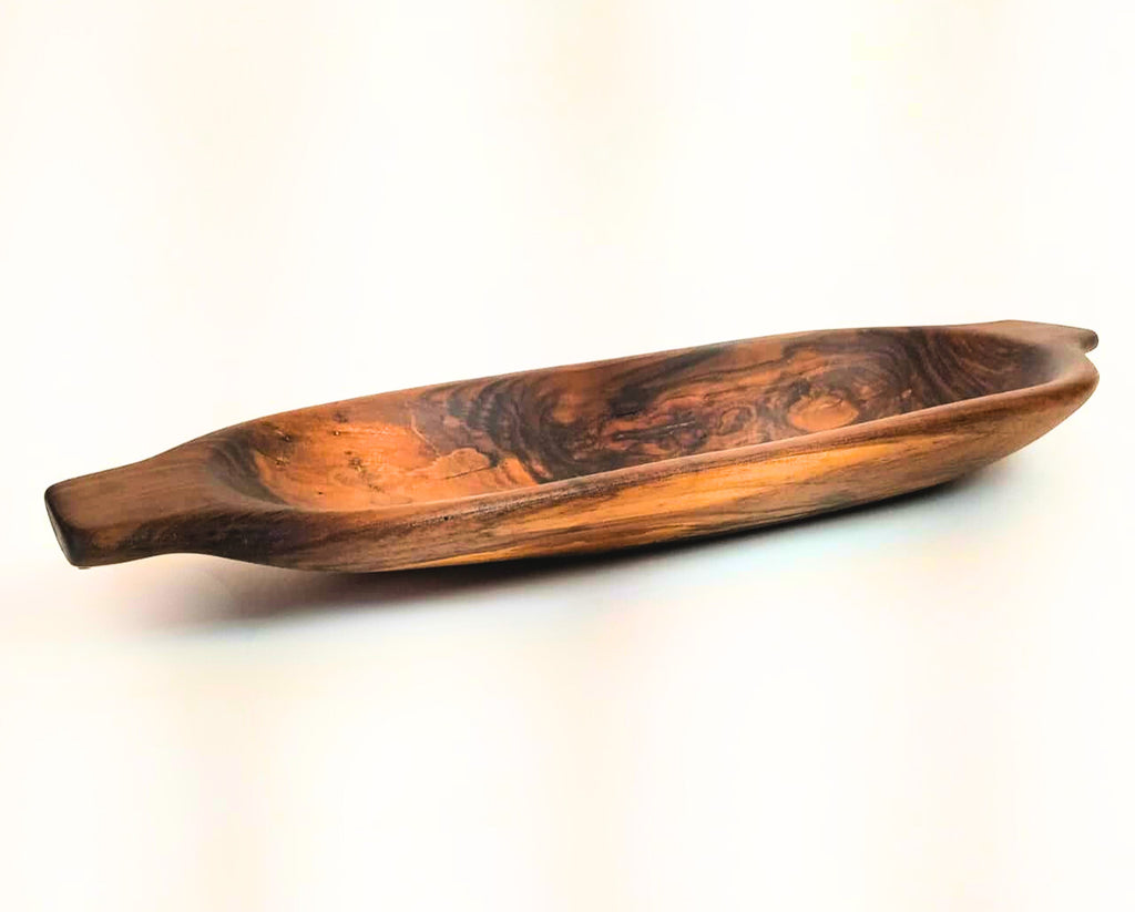 TRIBOLT Hand-Carved Natural Wood Walnut Platter