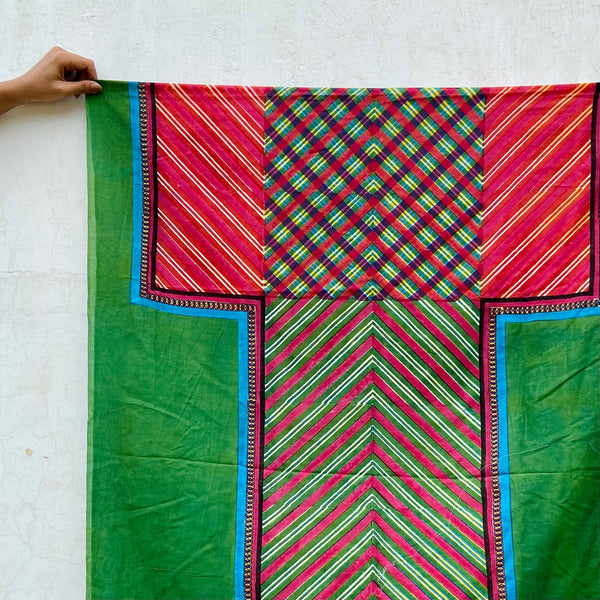 Parcheesi Multicolour Block Printed Wrap: Green